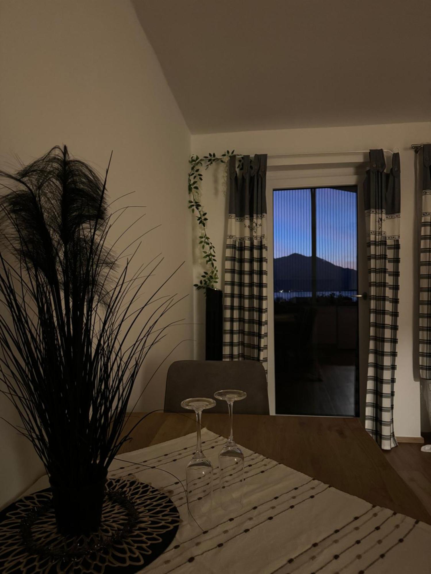 Apartment Sunset Am Wolfgangsee ชตรอเบิล ภายนอก รูปภาพ